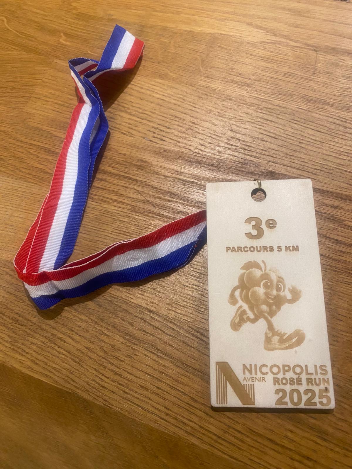 Nicopolis Avenir Rosé Run